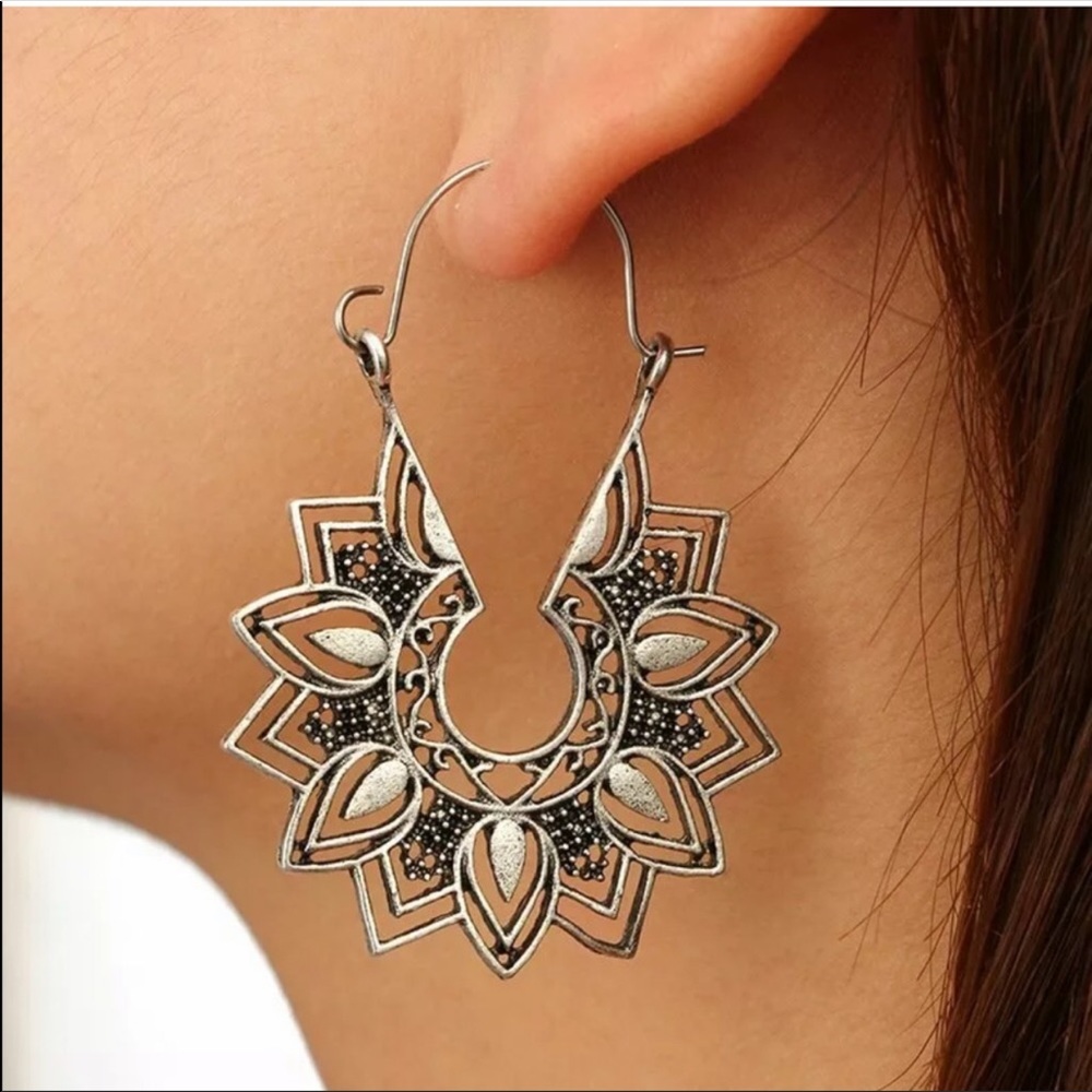 Boho Bohemian Silver Tinetan Hoop Earrings - Picture 2 of 4